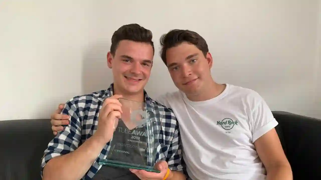 Die TubeAward-Preisträger Jan und Tim vom YouTube-Channel "Gewitter im Kopf"